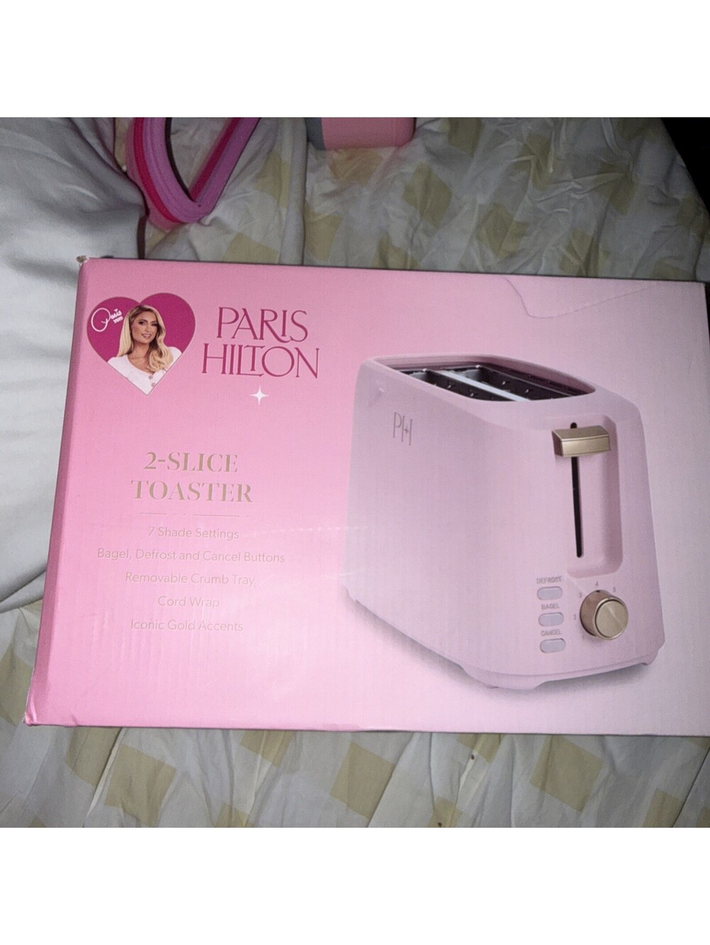 Paris Hilton 2-Slice Toaster, Extra-Wide Slots, 7 Browning Settings, Bagel & Def